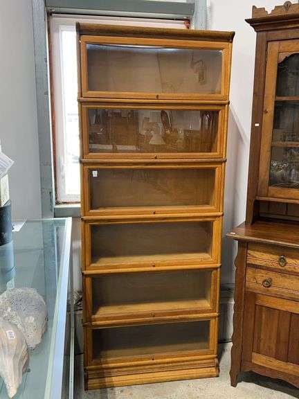 SIX SECTION OAK BARRISTER BOOKCASE - 34"X10"X83"