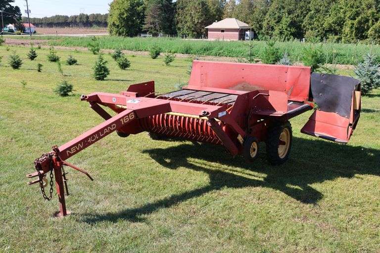 NEW HOLLAND 166 HAY INVERTER