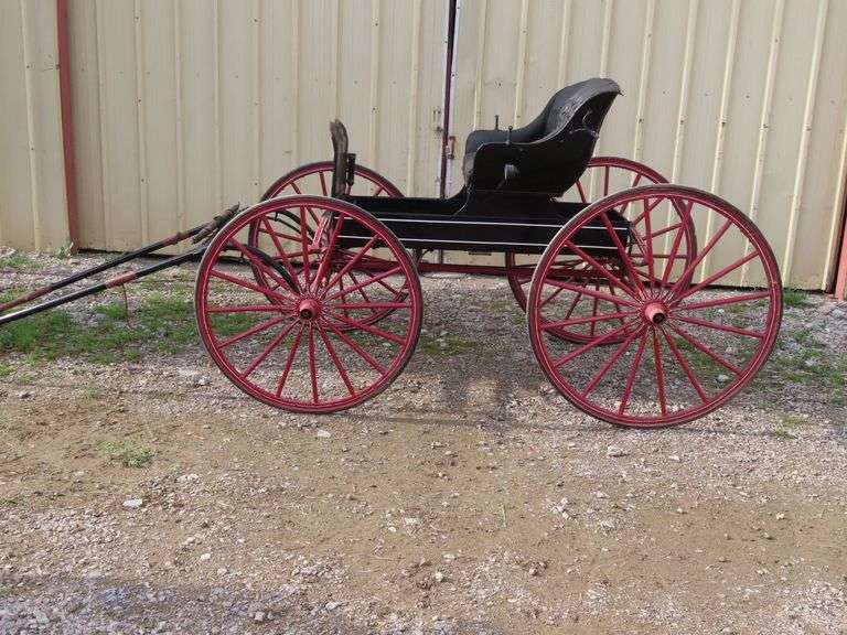 VINTAGE MCLAUGLIN BLACK HORSE CART