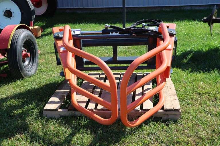 TMG SBG72 SKIDSTEER BALE GRAPPLE