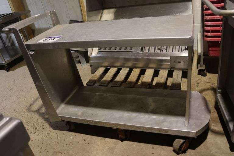 ALUMINUM ROLLING CART - 18" X 51" X 39"