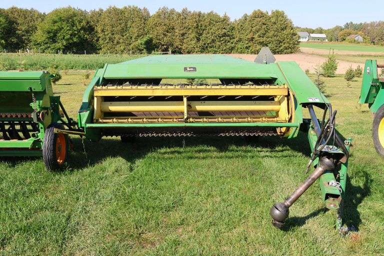 JOHN DEERE 1209 9' HAYBINE