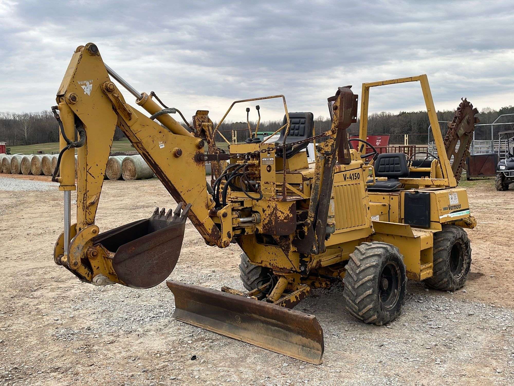 Vermeer V-4150 4x4 Trencher w/ Backhoe - Witcher Farms Inc