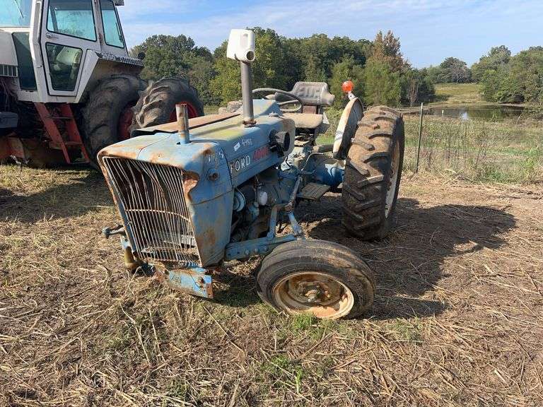 Ford 4000 Tractor