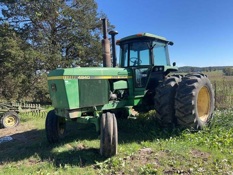 John Deere 4840 Cab Tractor