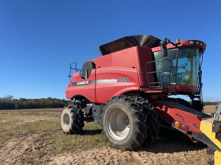 Case IH 8120 PRWD Combine