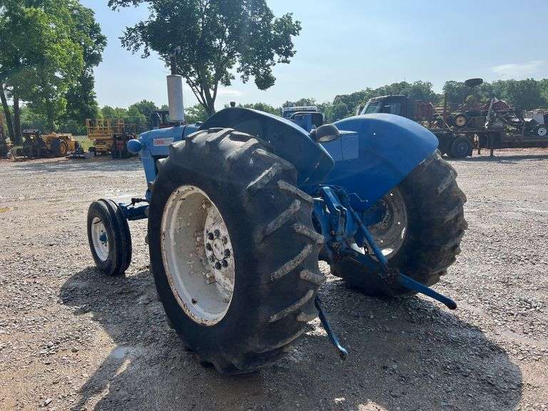 Ford 4000 Tractor