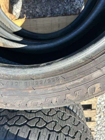 (4) 265/55R19 Tires