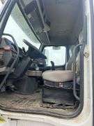 2006 Volvo T/A Daycab Truck *INOP