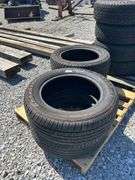 (4) 265/55R19 Tires