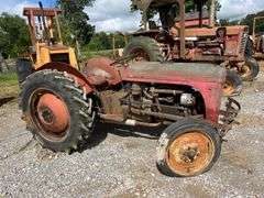 Ferguson Tractor *INOP
