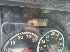 2010 Freightliner Cascadia T/A Daycab Semi Truck *INOP