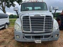 2010 Freightliner Cascadia T/A Daycab Semi Truck *INOP