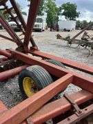 International 490 32' Pull Type Disk