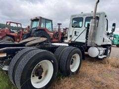 2010 Freightliner Cascadia T/A Daycab Semi Truck *INOP