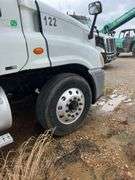 2010 Freightliner Cascadia T/A Daycab Semi Truck *INOP