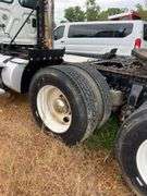 2010 Freightliner Cascadia T/A Daycab Semi Truck *INOP
