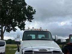 2010 Freightliner Cascadia T/A Daycab Semi Truck *INOP