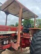 International Farmall 756 Tractor *INOP