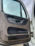 2010 Freightliner Cascadia T/A Daycab Semi Truck *INOP
