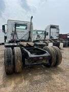 2006 Volvo T/A Daycab Truck *INOP