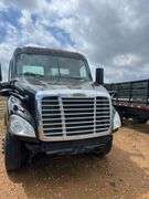 2018 Freightliner T/A Daycab Truck *INOP