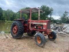 International Farmall 756 Tractor *INOP