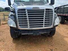 2018 Freightliner T/A Daycab Truck *INOP
