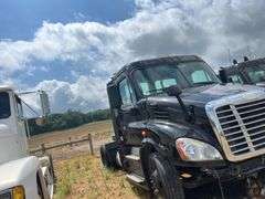 2015 Freightliner S/A Daycab Truck *INOP