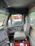 2010 Freightliner Cascadia T/A Daycab Semi Truck *INOP
