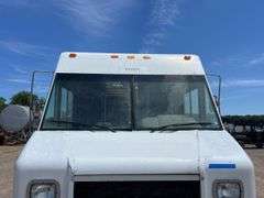 2000 Freightliner S/A Box Truck