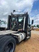 2018 Freightliner T/A Daycab Truck *INOP
