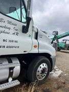 2010 Freightliner Cascadia T/A Daycab Semi Truck *INOP