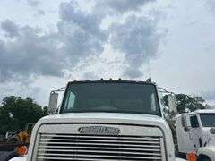 1989 Freightliner Tri/Axle Dump Truck