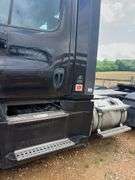2018 Freightliner T/A Daycab Truck *INOP