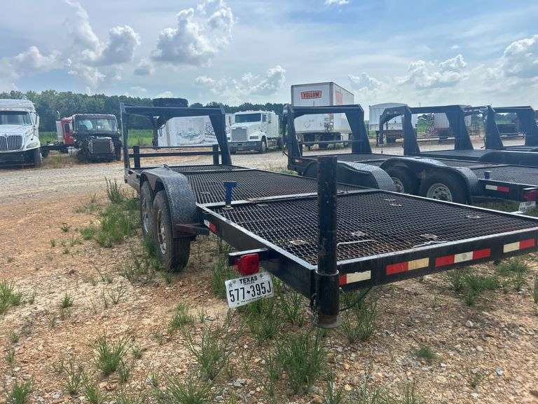 2013 C & M 7' x 22' T/A Gooseneck Trailer