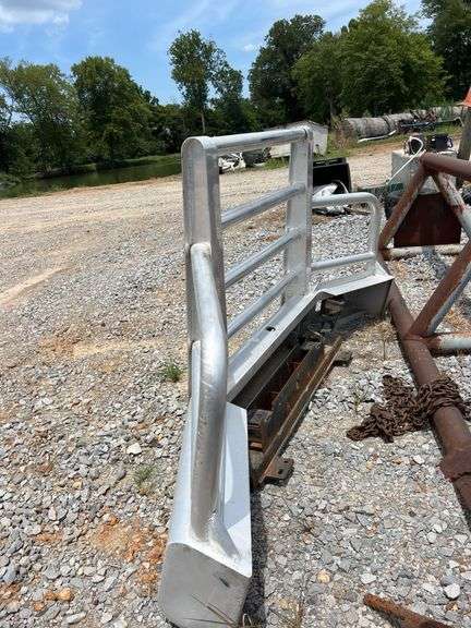 Semi Truck Brush Guard