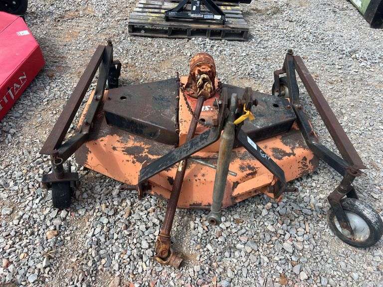 60" Pull Type Finish Mower