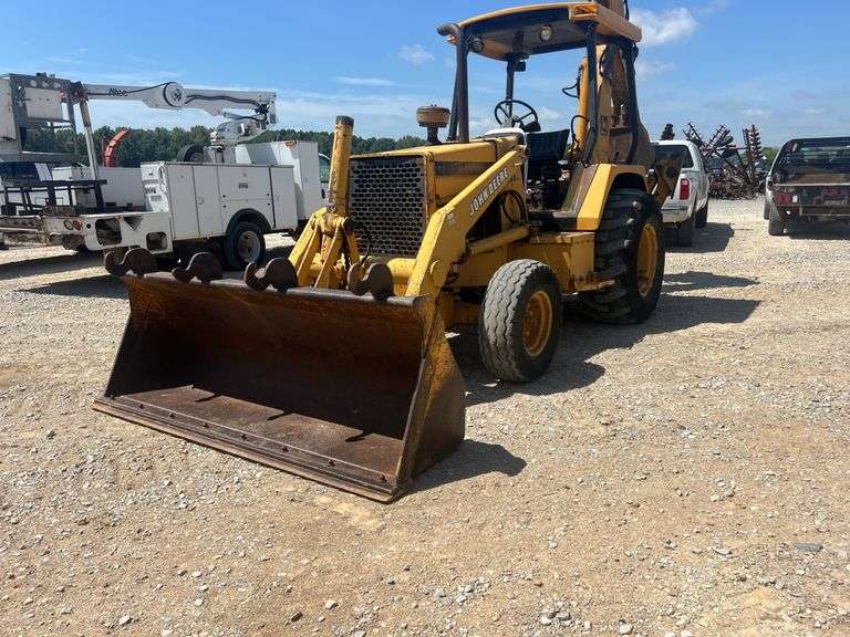 John Deere 310 D Loader Backhoe