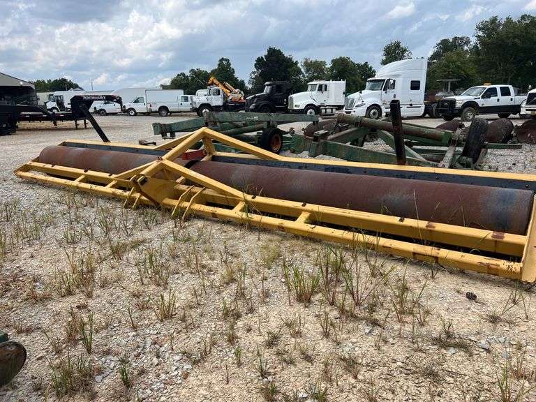 Brandt HR26 25' 3pt Roller