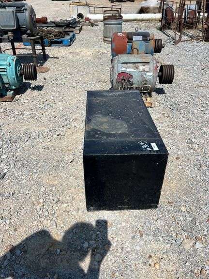 18" x 36" Tool Box