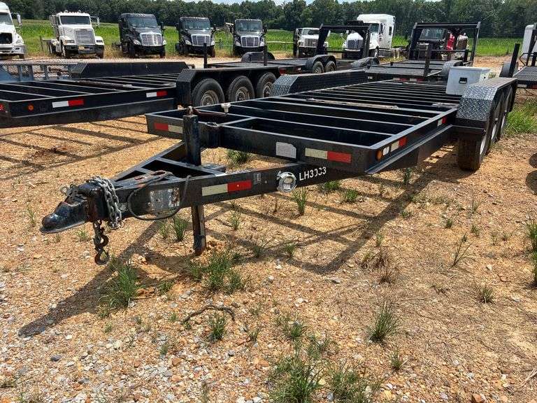 2010 6.5' x 20' Tri/Axle Trailer