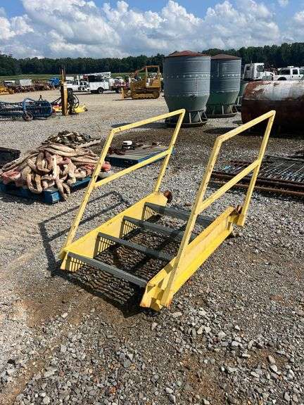 30" W Steps