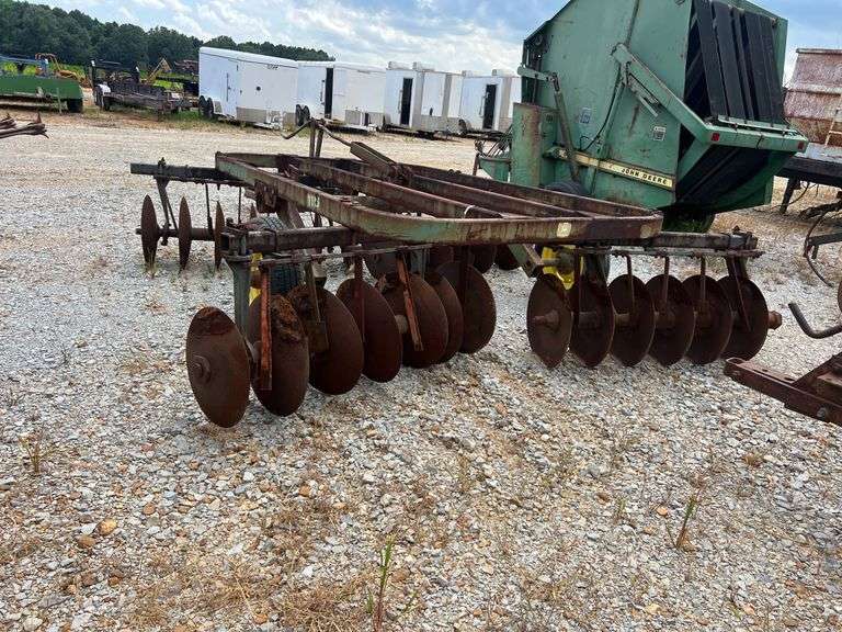John Deere 115 Pull Type 8'  Disk