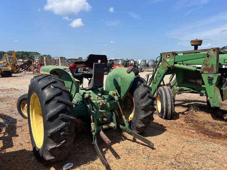 John Deere 1020 Tractor *INOP