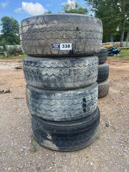 (4) 425/65R22.5 Tires w/ Rims