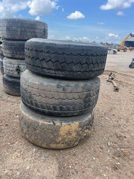 (3) 425/65R22.5 Tires w/ Rims
