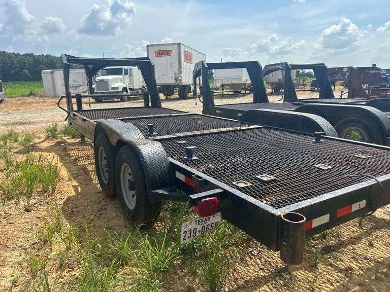2013 C & M 7' x 20' T/A Gooseneck Trailer