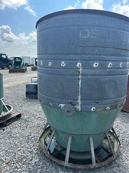Osborne Hog Feeder