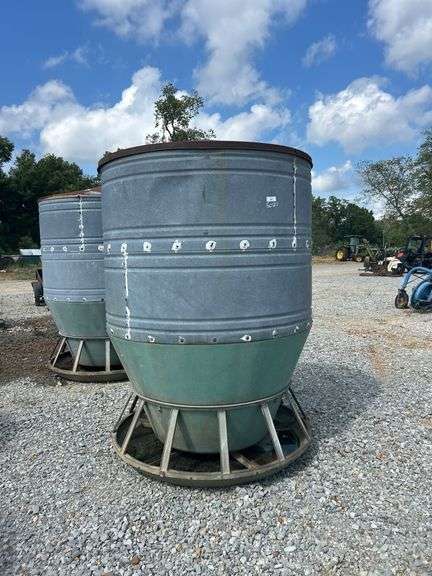 Osborne Hog Feeder